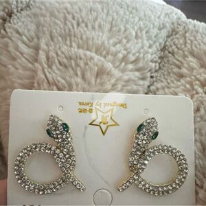 Elegant Snake Design Crystal Earrings